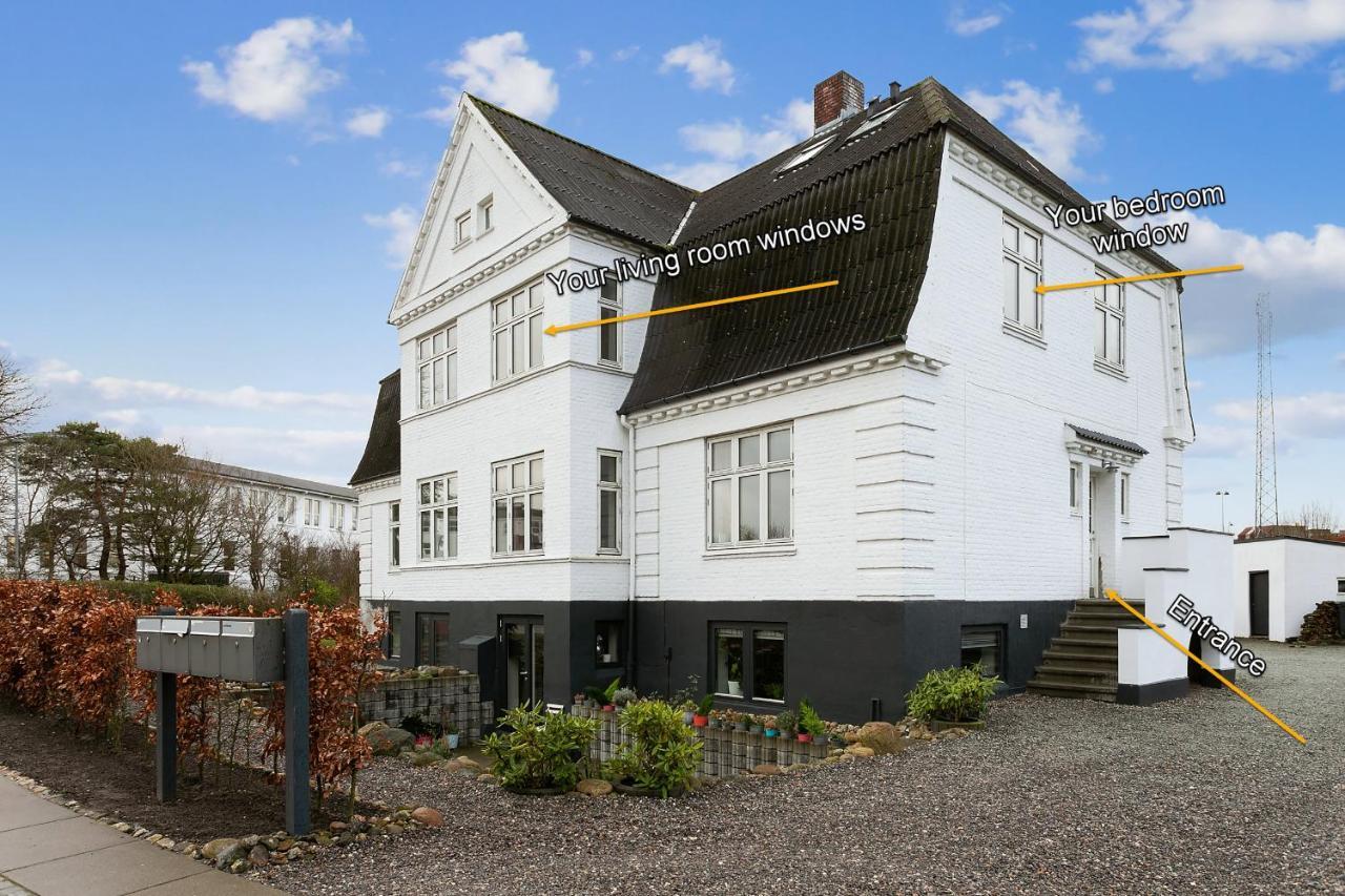 Aday - Apartment Suite Aalborg Center 외부 사진