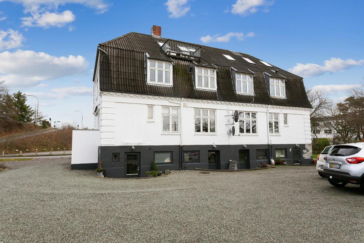 Aday - Apartment Suite Aalborg Center 외부 사진